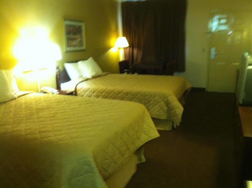 Days Inn By Wyndham Donalsonville Dış mekan fotoğraf